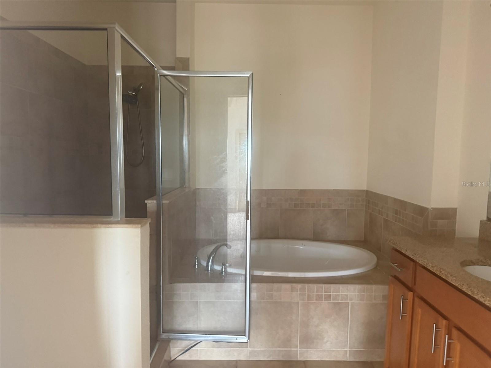 2332 Bella Vista Dr Property Photo 10
