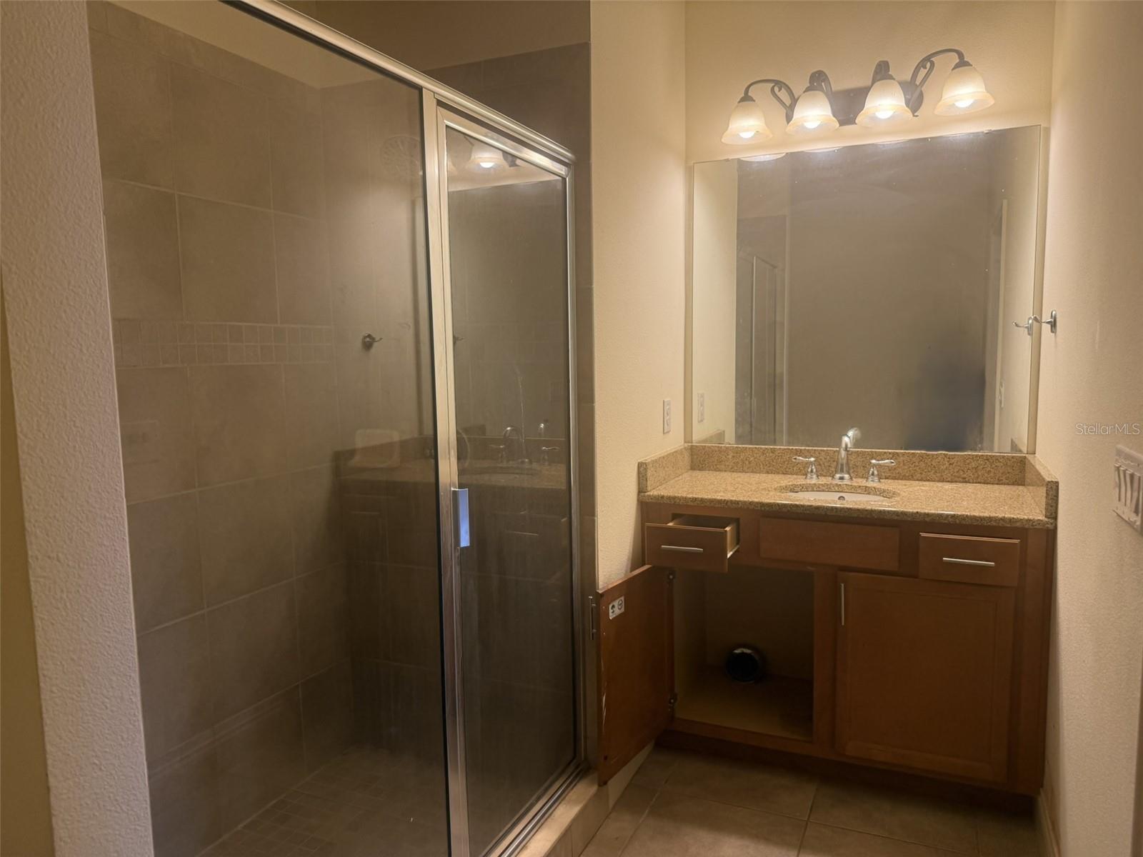 2332 Bella Vista Dr Property Photo 12
