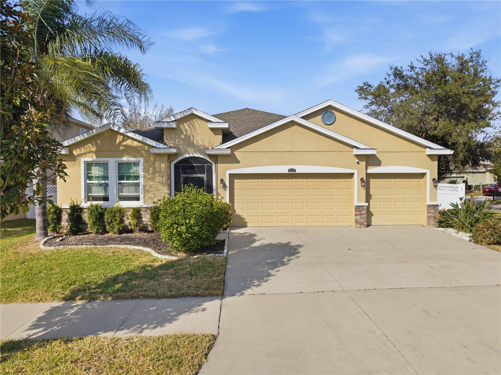 10420 Pleasant Spring Way Property Photo 3