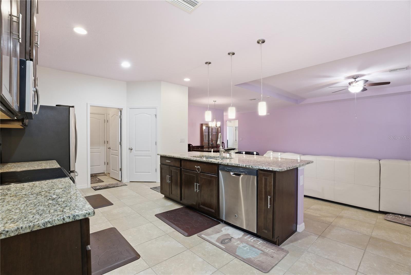 10420 Pleasant Spring Way Property Photo 12