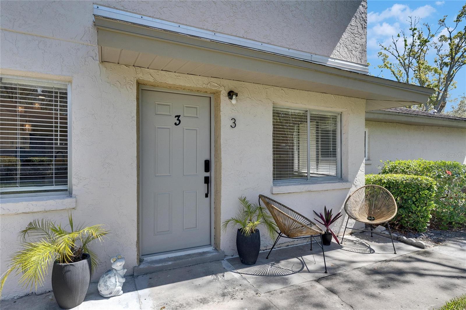 1828 Bough Ave #3 Property Photo 1