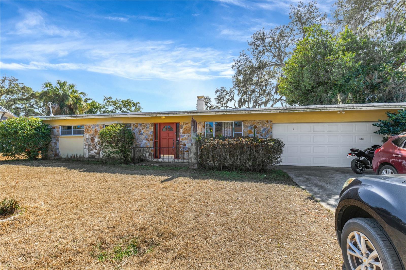 310 KENMORE RD