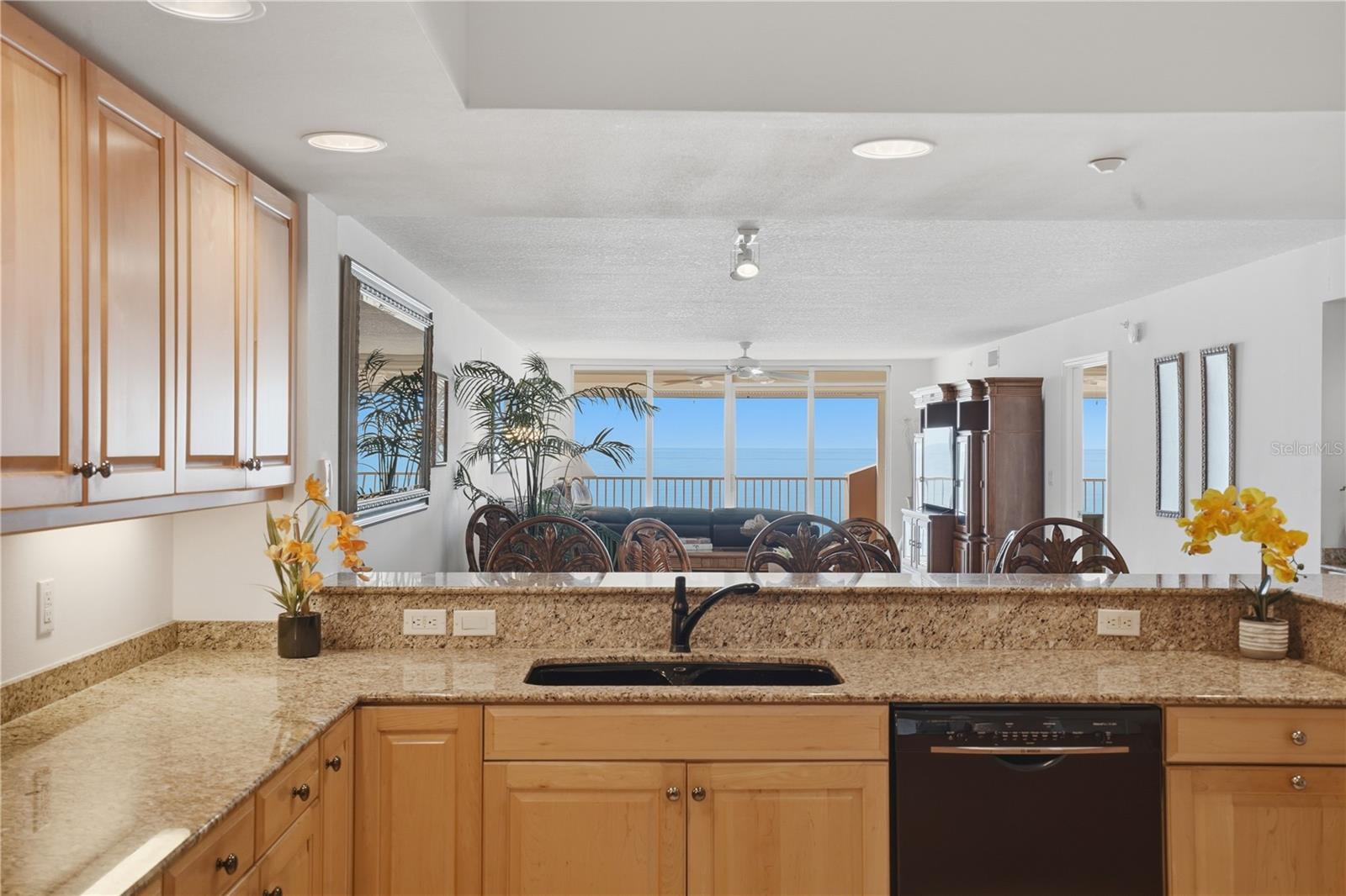 16326 Gulf Blvd #307 Property Photo 8