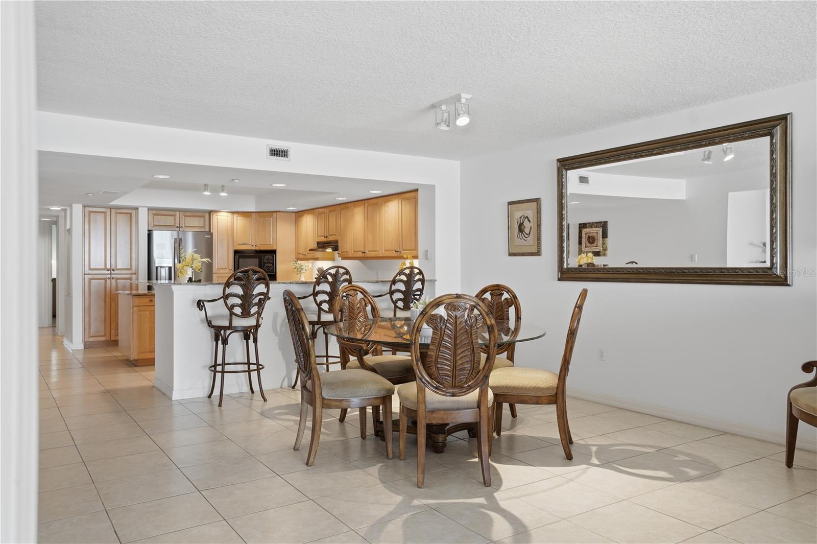 16326 Gulf Blvd #307 Property Photo 10