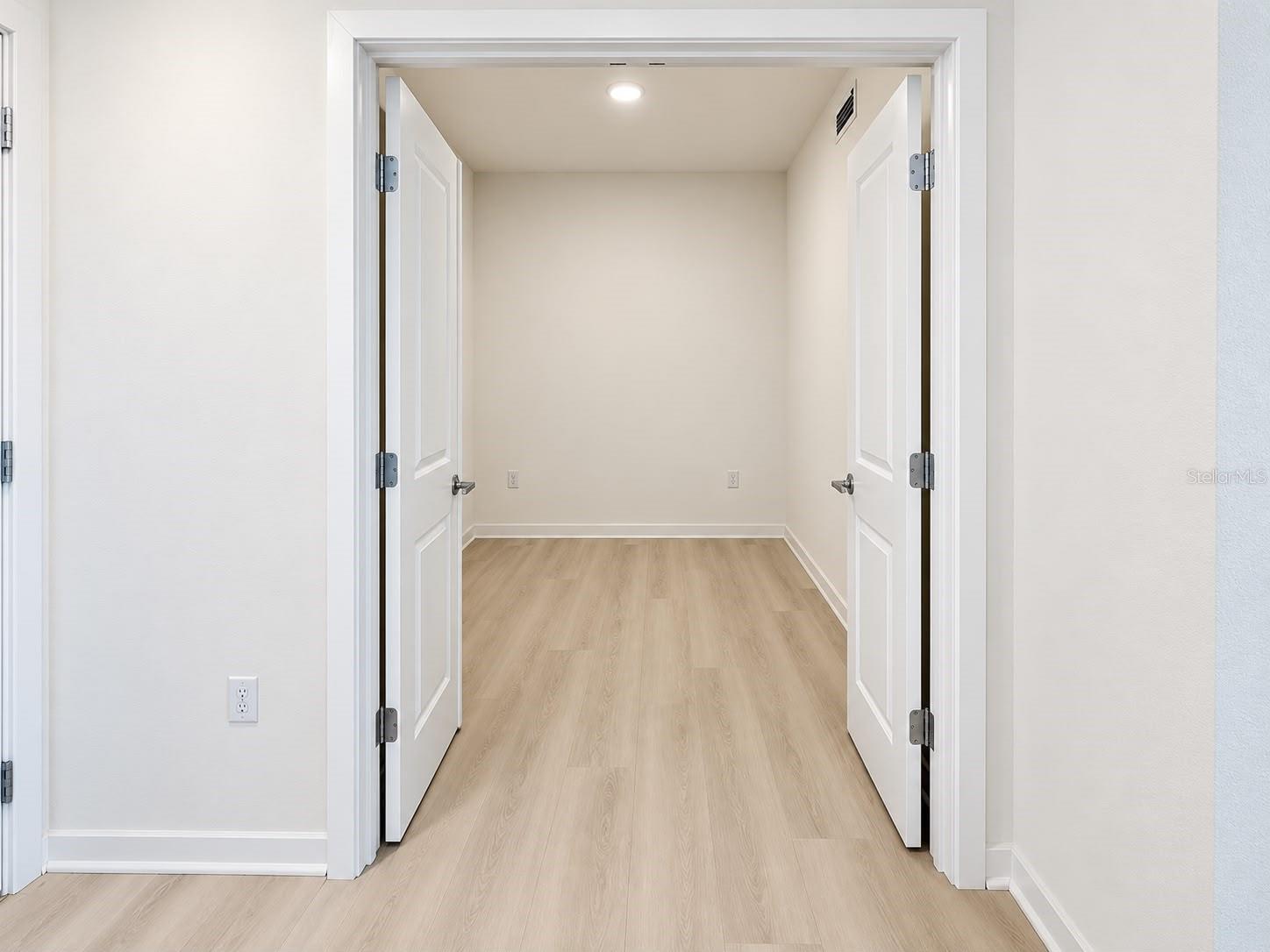 5587 Millenia Park Blvd #222 Property Photo 9