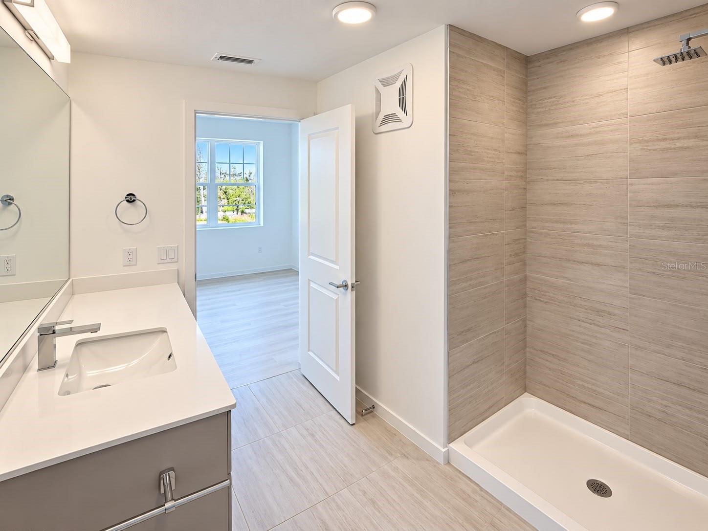 5587 Millenia Park Blvd #222 Property Photo 11