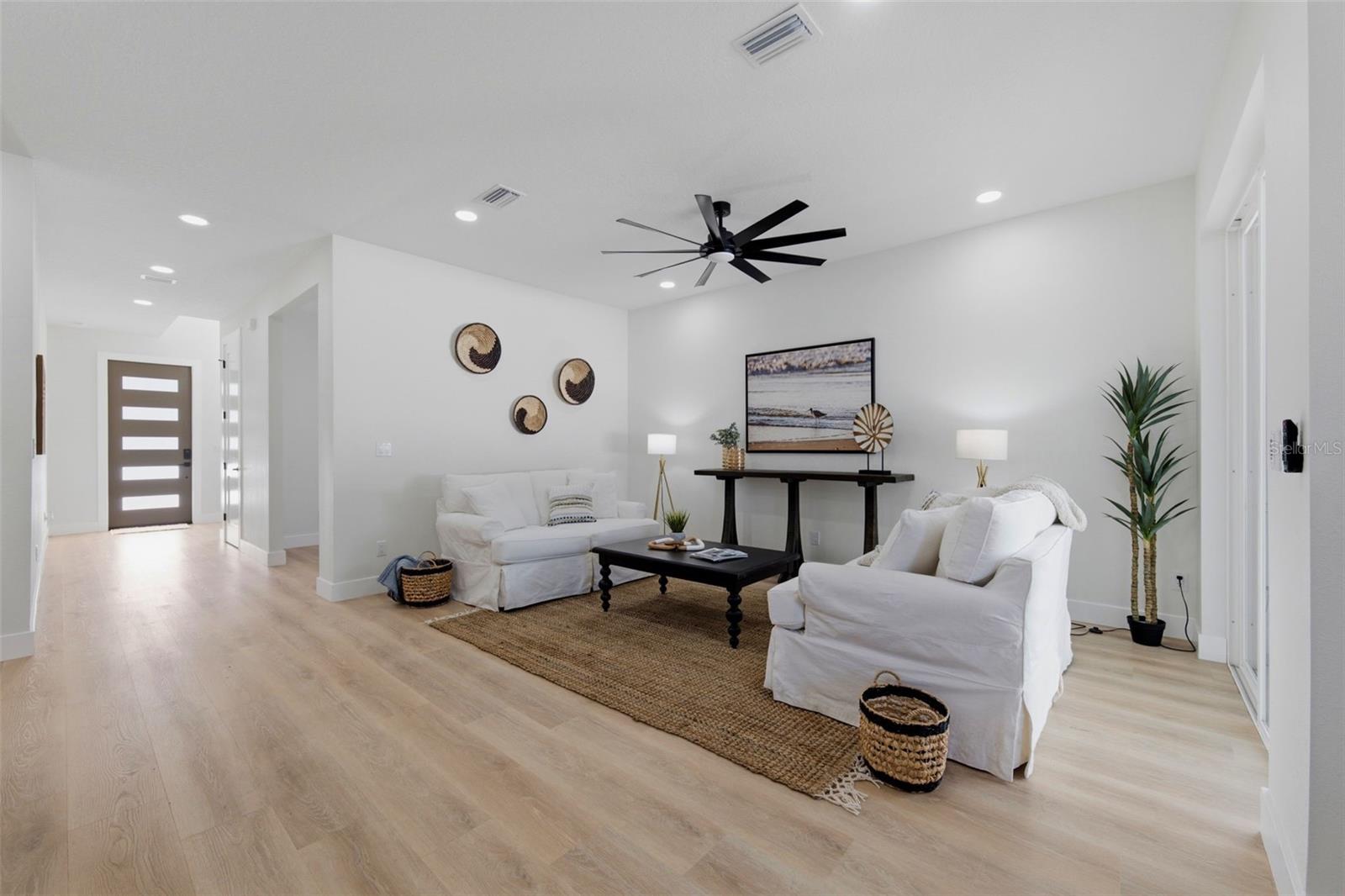 6805 S Elemeta St Property Photo 25