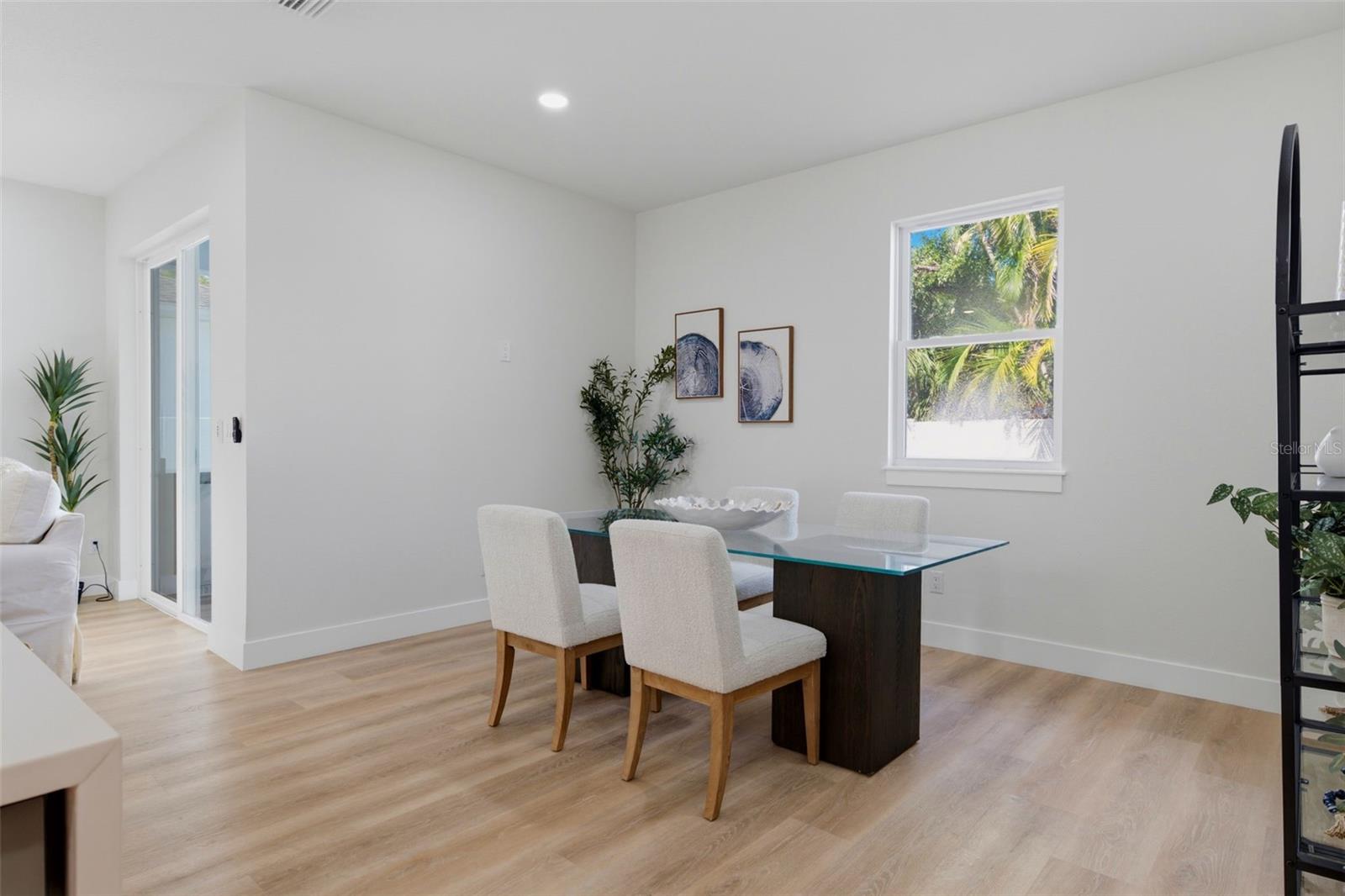 6805 S Elemeta St Property Photo 29