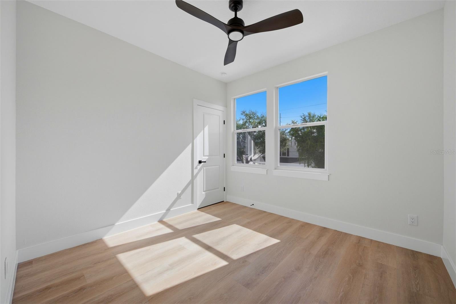 6805 S Elemeta St Property Photo 56
