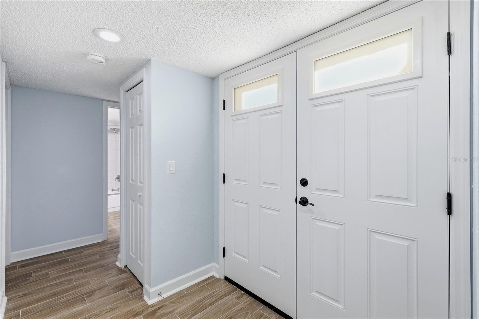 1 Windrush Blvd #21 Property Photo 5