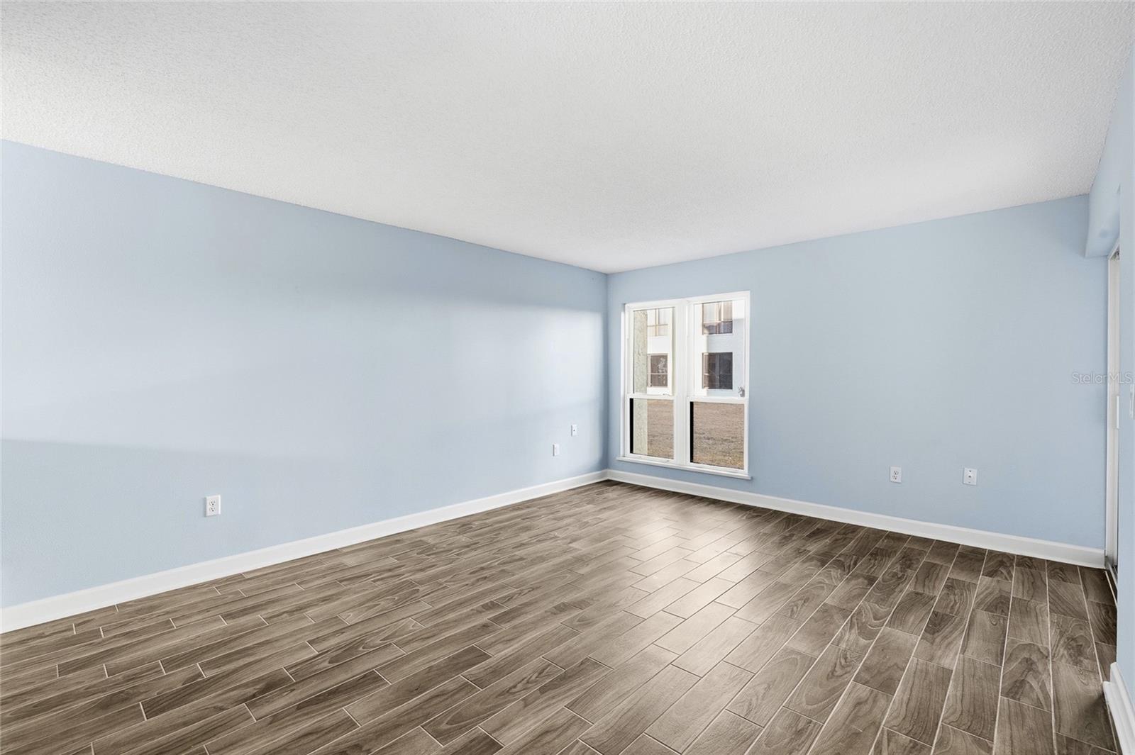 1 Windrush Blvd #21 Property Photo 7
