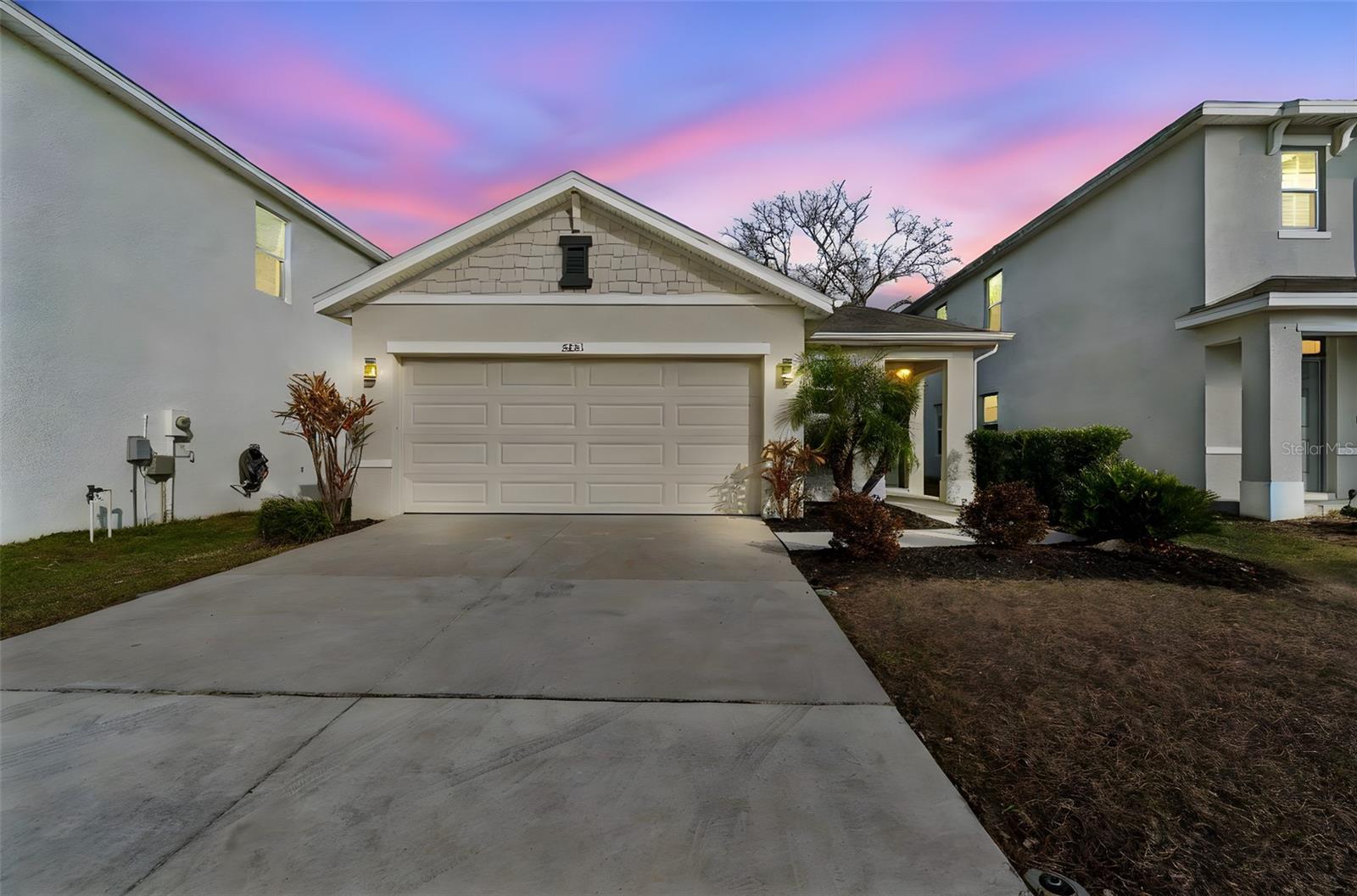5221 Hillside Meadow Pl Property Photo 1