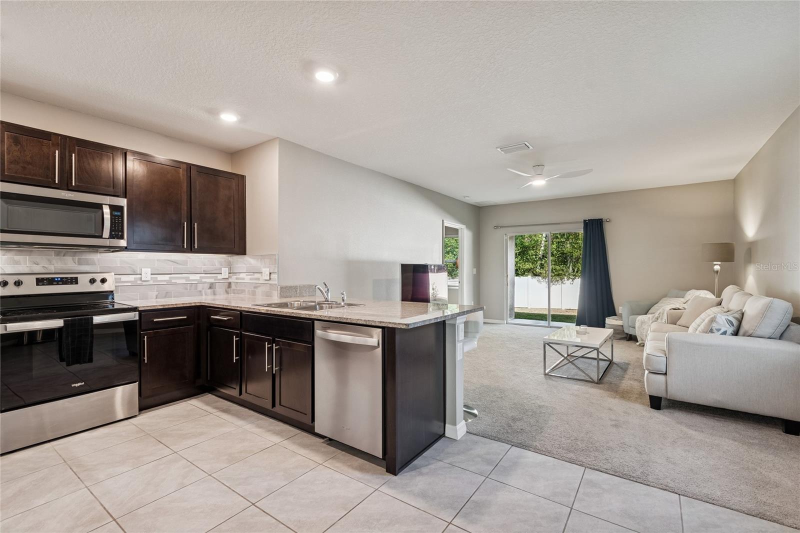 5221 Hillside Meadow Pl Property Photo 5