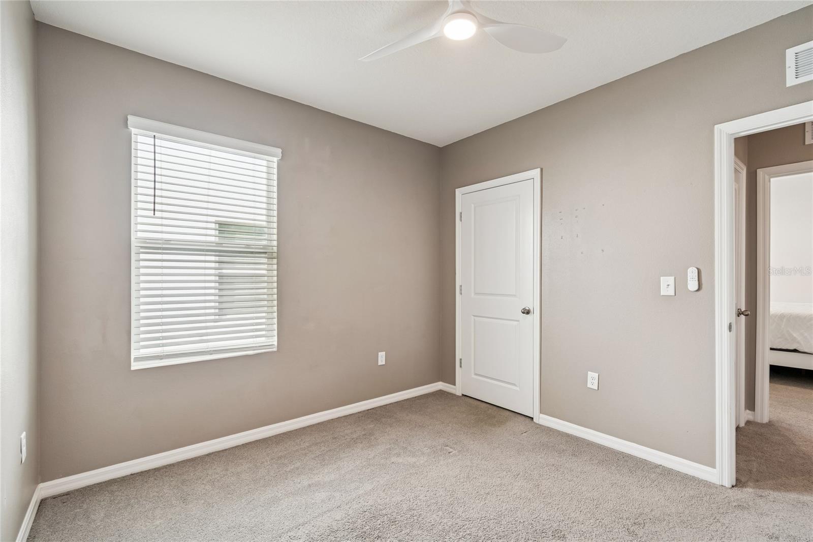 5221 Hillside Meadow Pl Property Photo 16