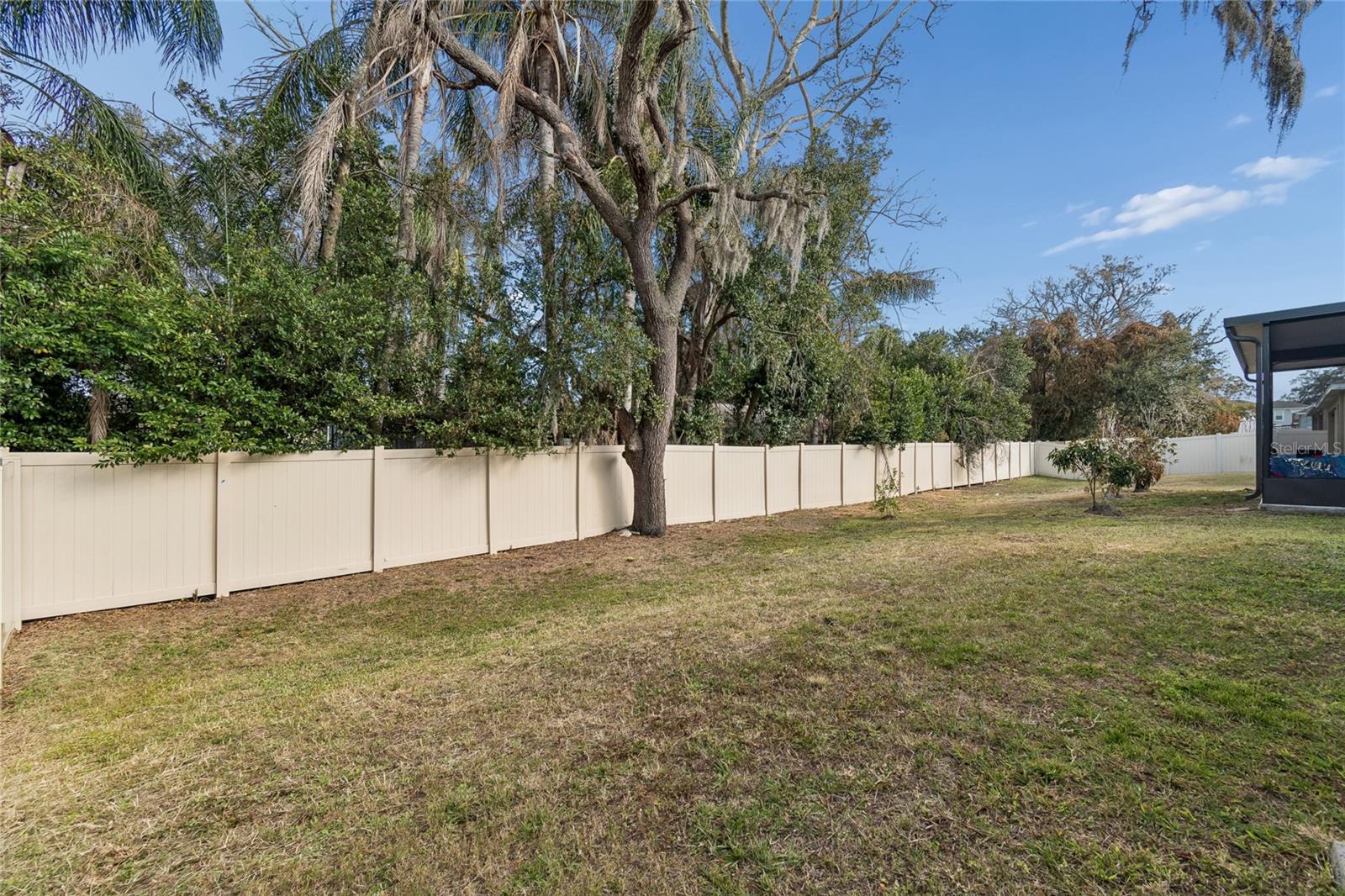 5221 Hillside Meadow Pl Property Photo 34