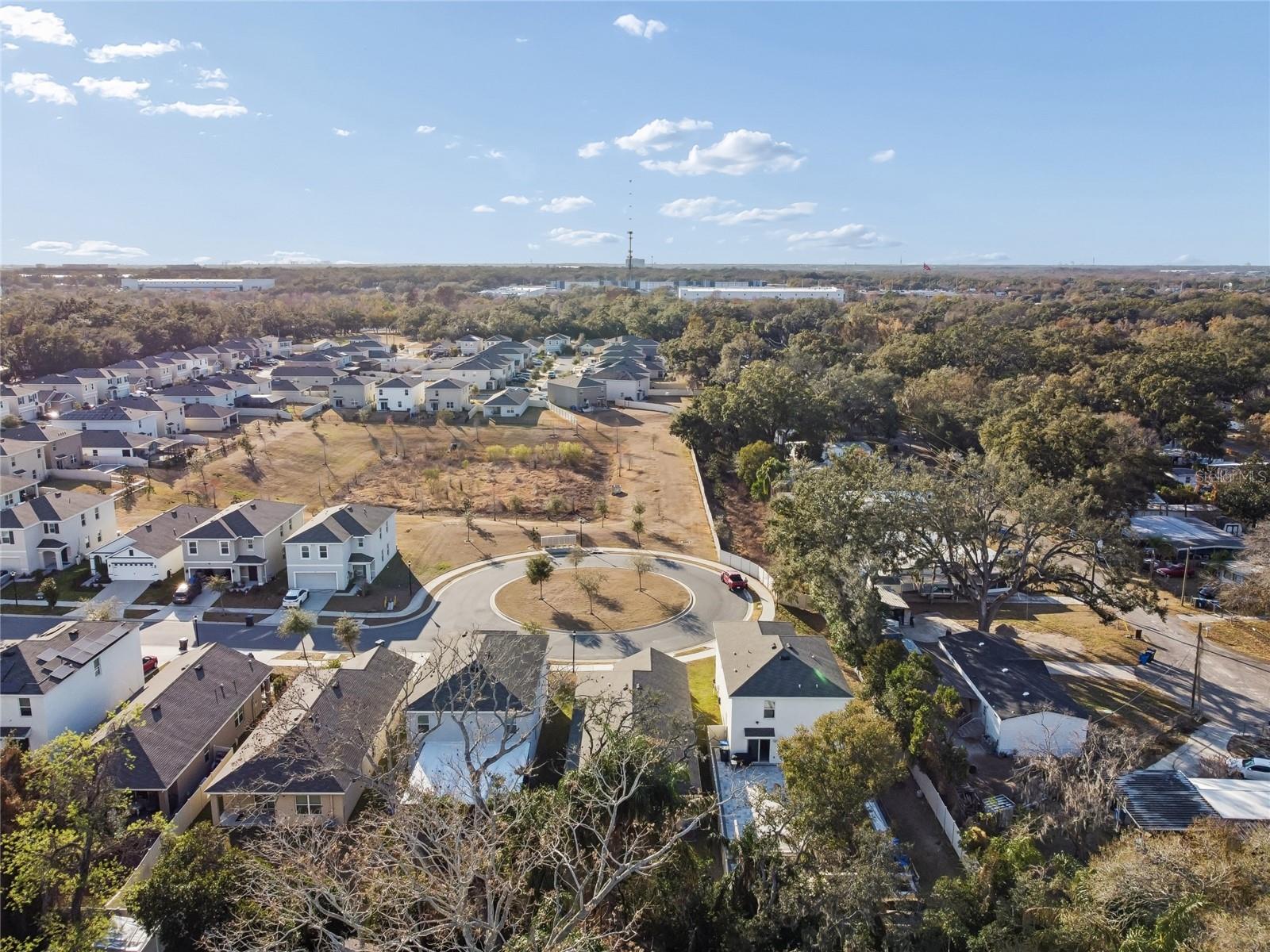 5221 Hillside Meadow Pl Property Photo 39