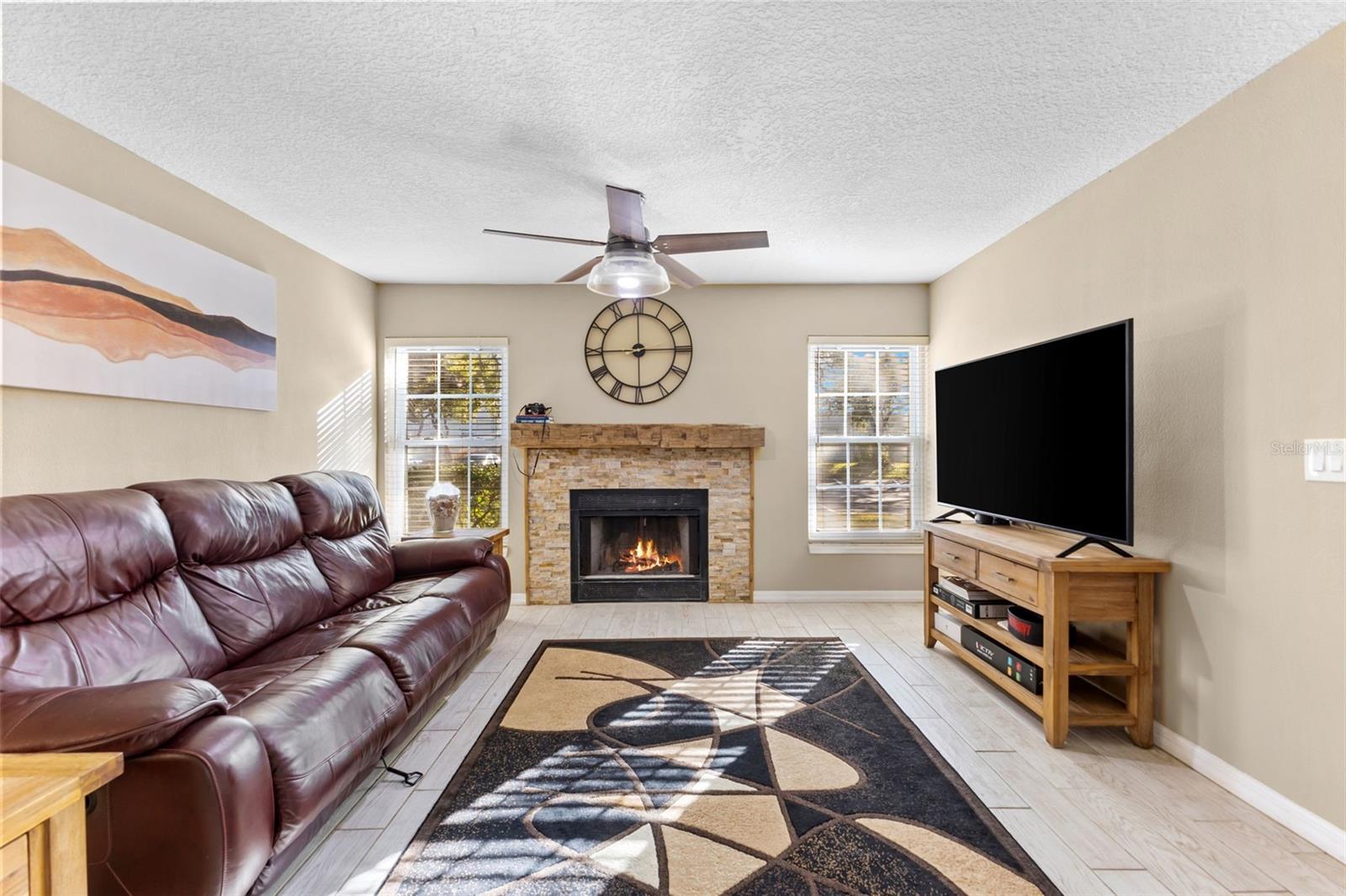 2990 Bonaventure Cir #103 Property Photo 6