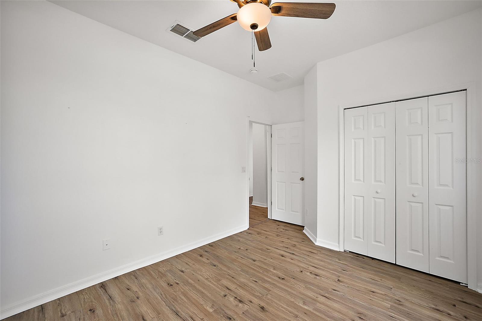 401 Grassy Key Way Property Photo 5