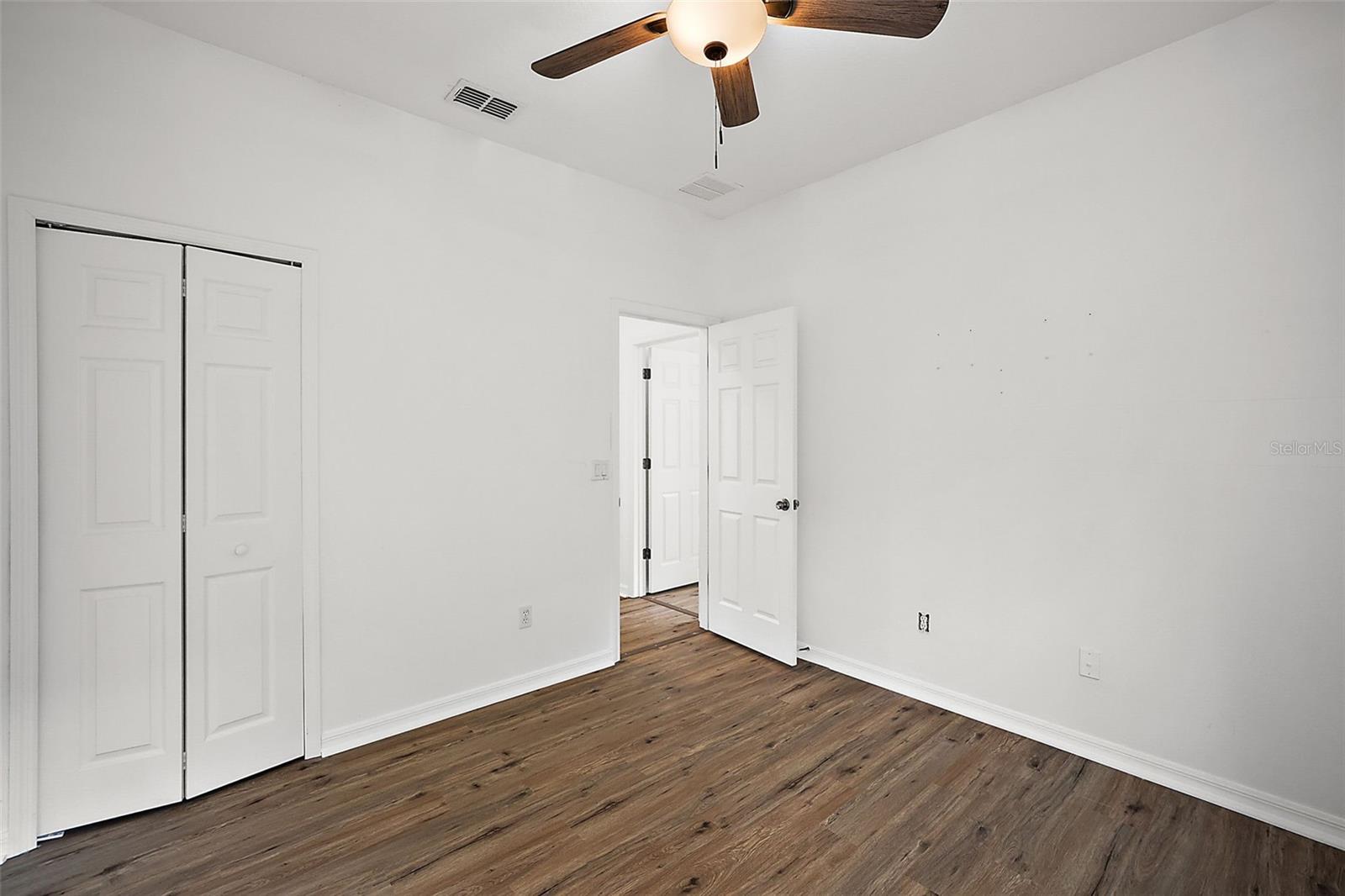 401 Grassy Key Way Property Photo 7