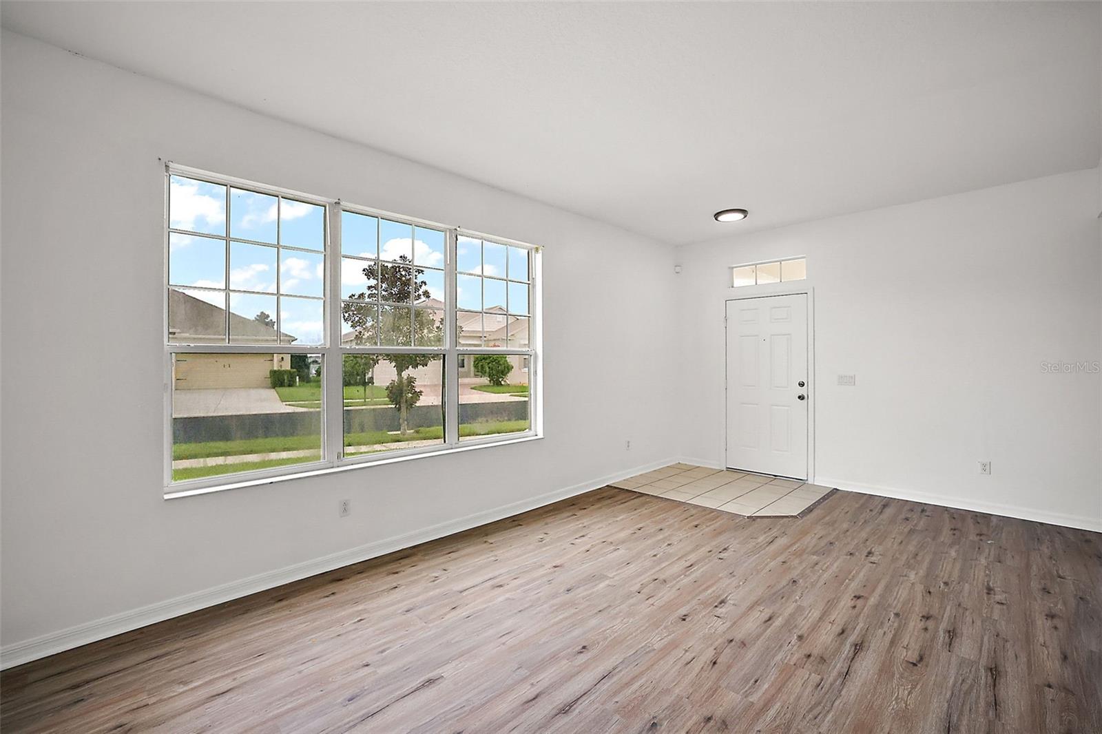 401 Grassy Key Way Property Photo 13