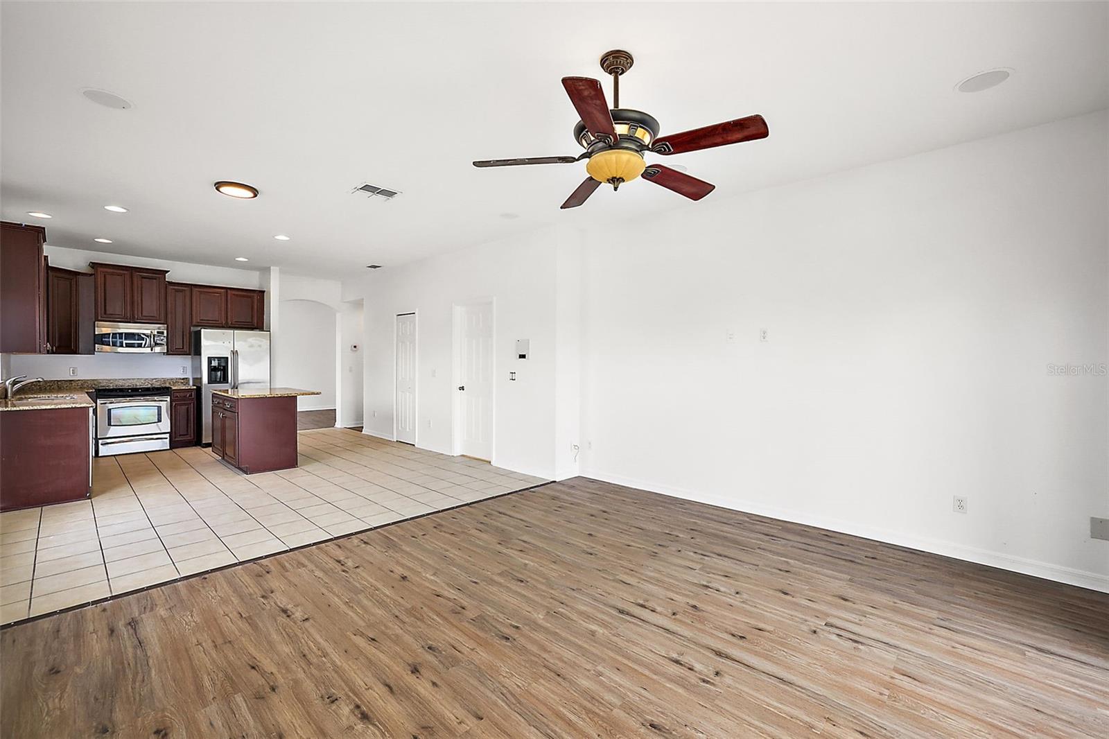 401 Grassy Key Way Property Photo 23