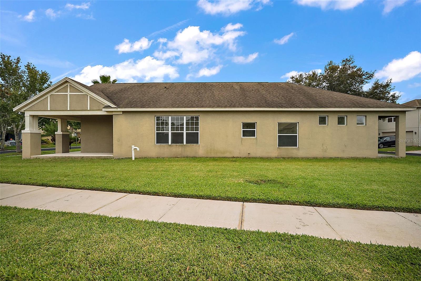 401 Grassy Key Way Property Photo 30