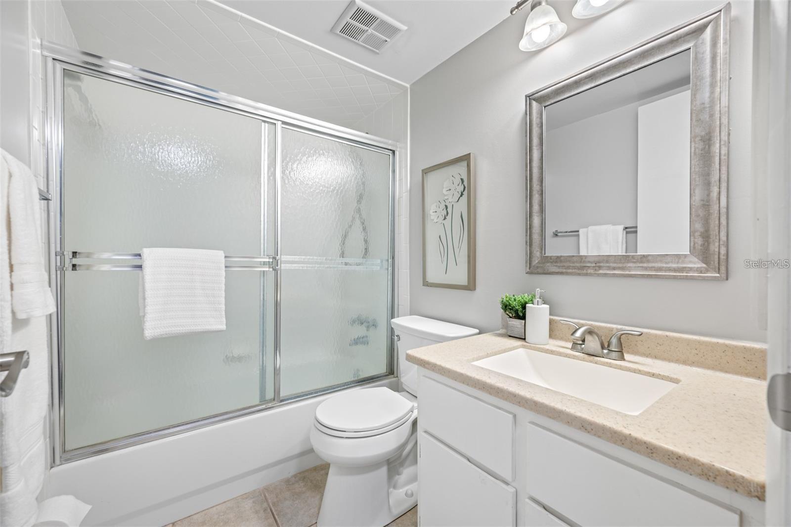 1100 E Bay Dr #82 Property Photo 15