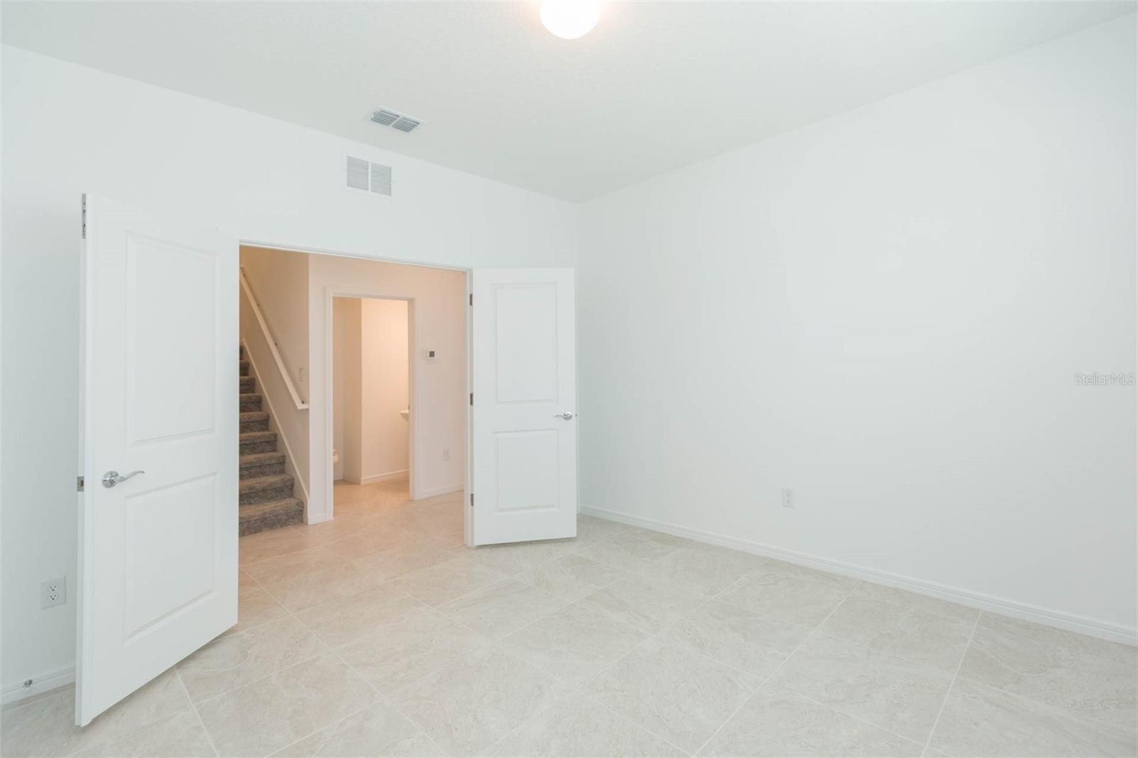 3044 Forest Meadow Ave Property Photo 6