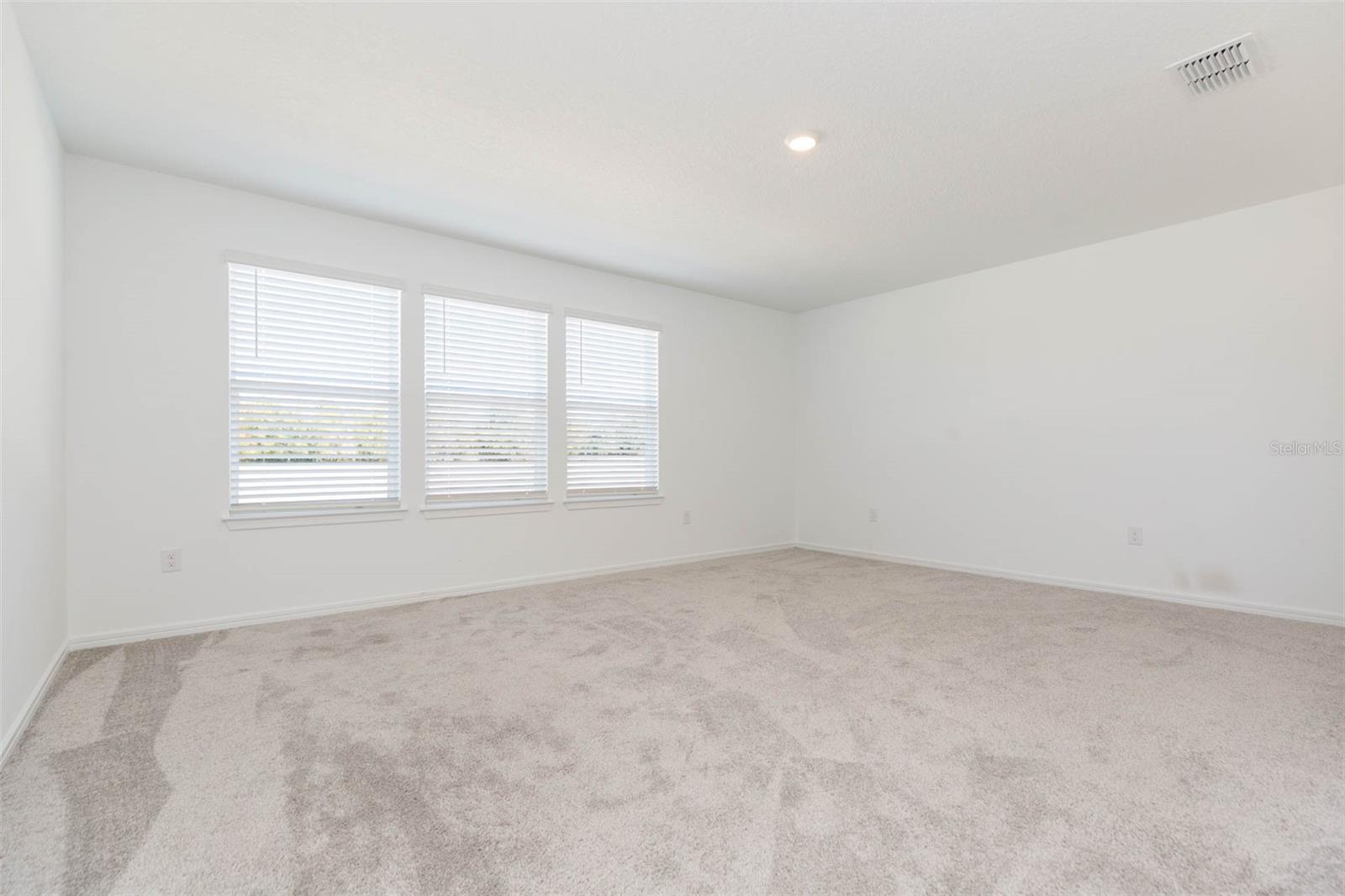 3044 Forest Meadow Ave Property Photo 41