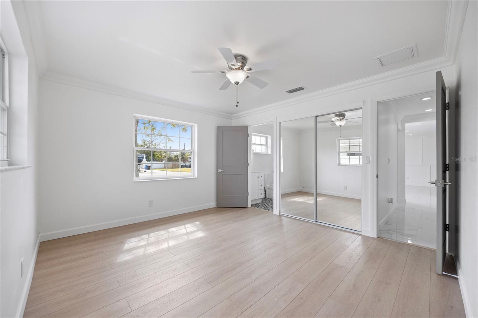 1817 Oregon Ave Ne Property Photo 29