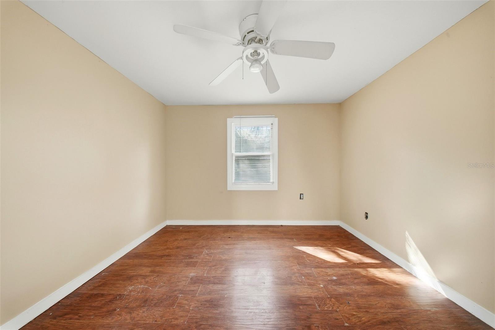 514 E Morgan St Property Photo 16