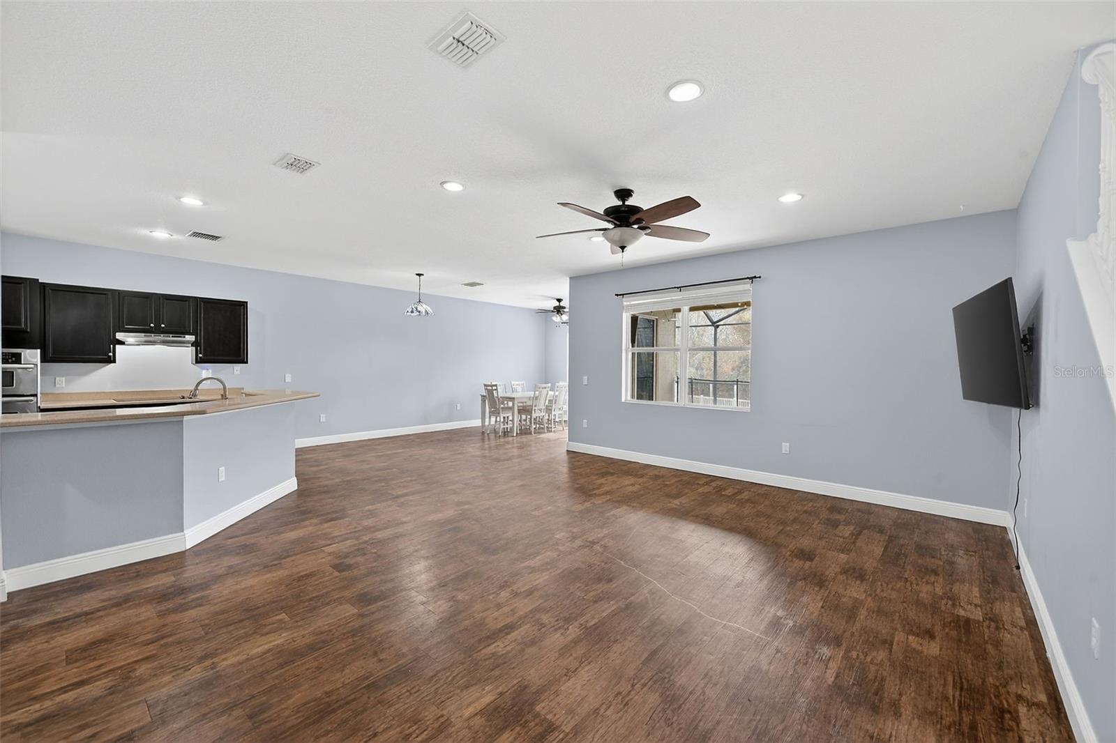11159 Running Pine Dr Property Photo 4