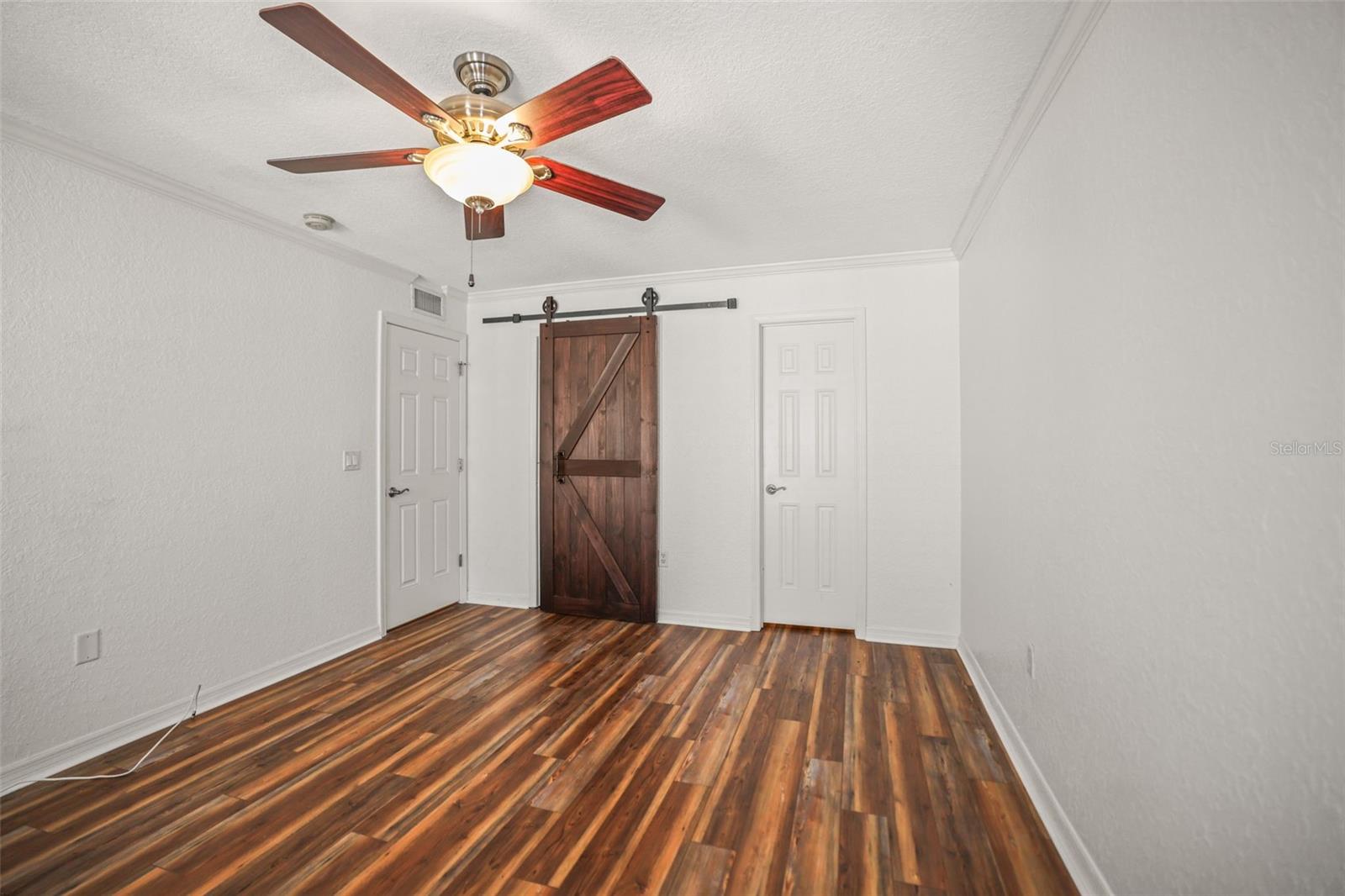 704 Lyndhurst St #624 Property Photo 20