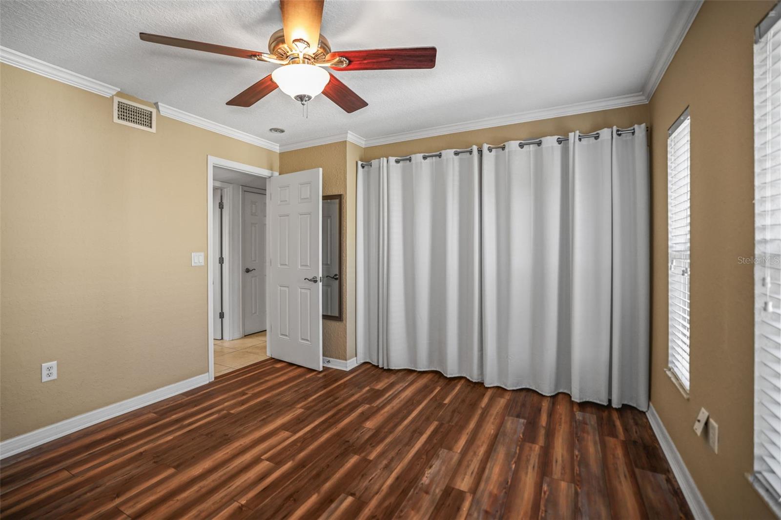704 Lyndhurst St #624 Property Photo 25