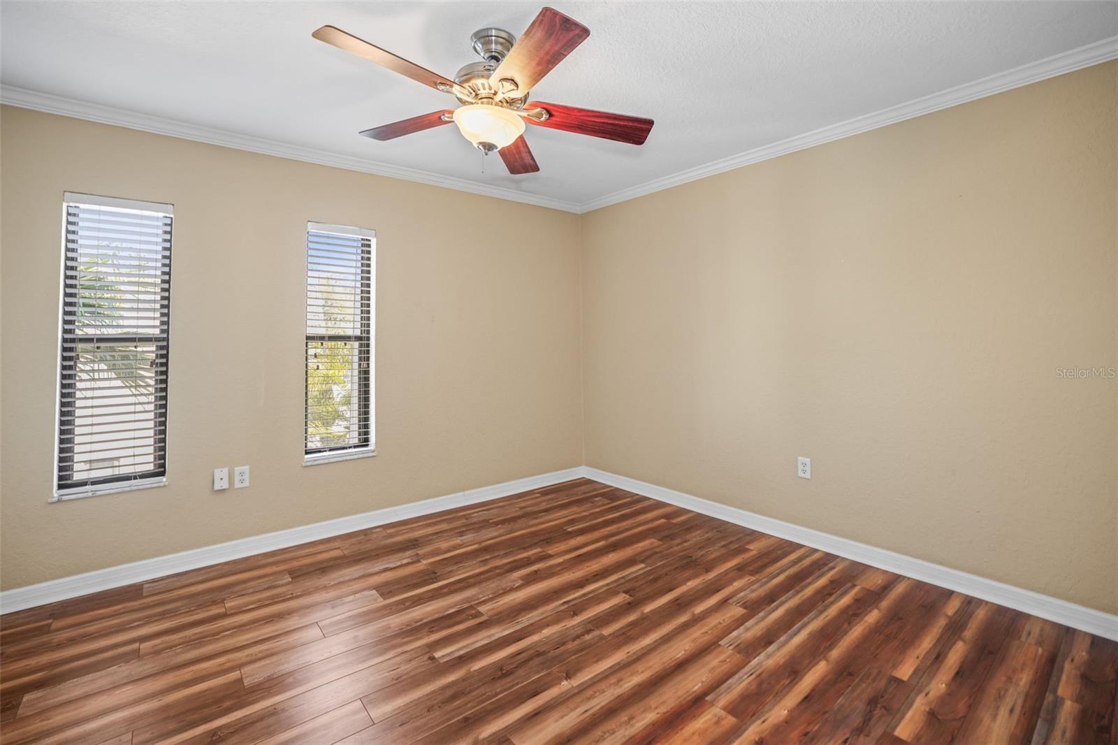704 Lyndhurst St #624 Property Photo 27