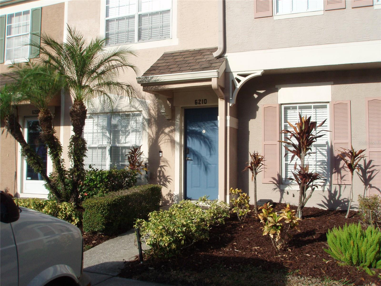6210 BAYSIDE KEY DR Property Photo 1