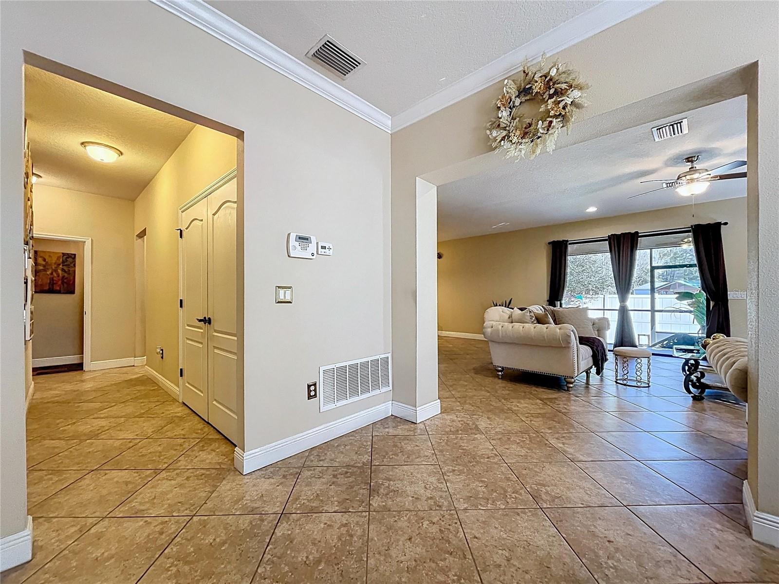 15246 Anguilla Isle Ave Property Photo 14
