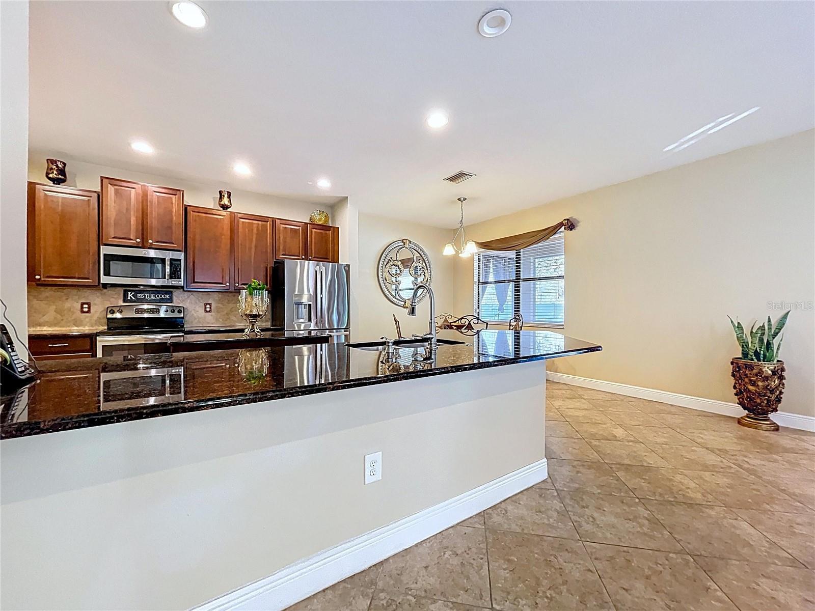 15246 Anguilla Isle Ave Property Photo 30