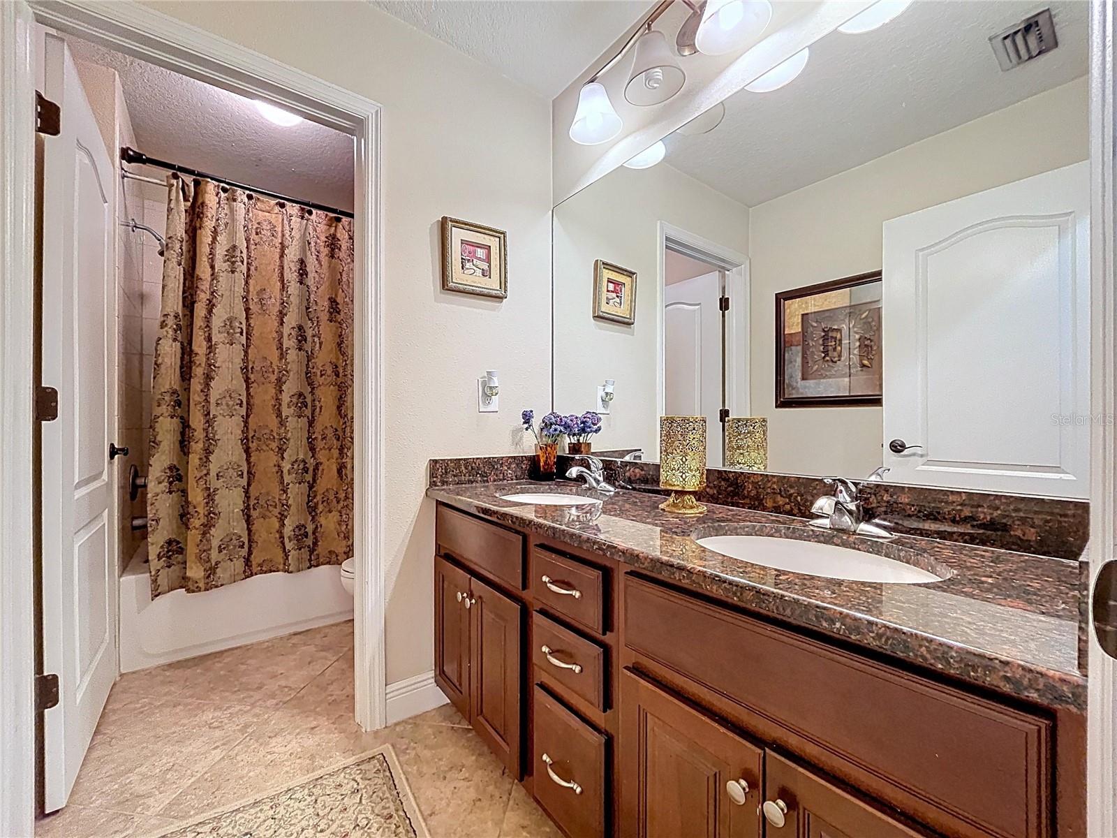 15246 Anguilla Isle Ave Property Photo 67