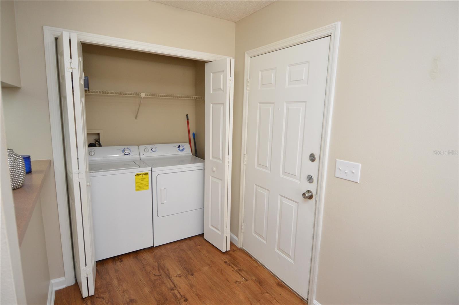 11901 4th St N #10105 Property Photo 6