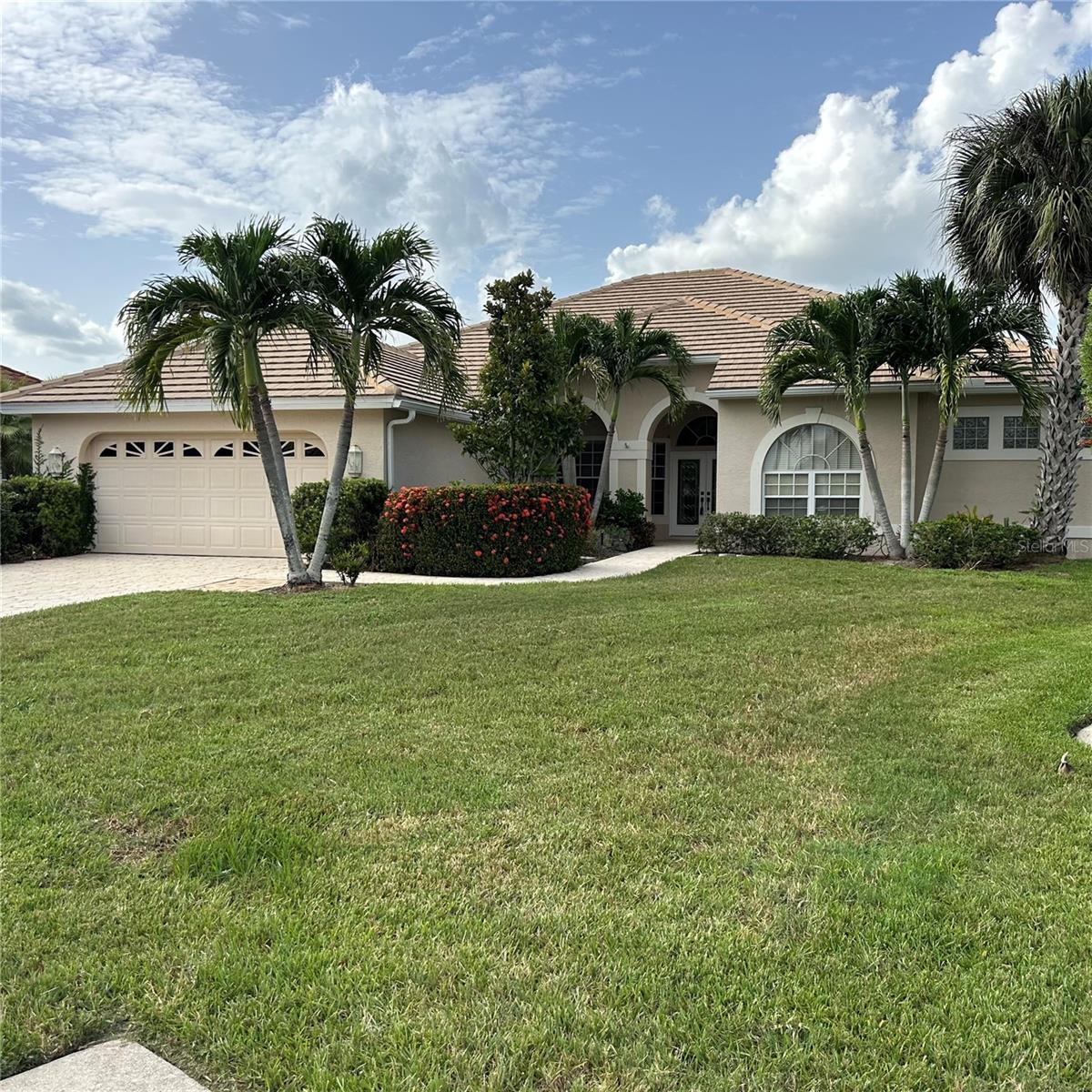 11837 GRAND ISLES LN