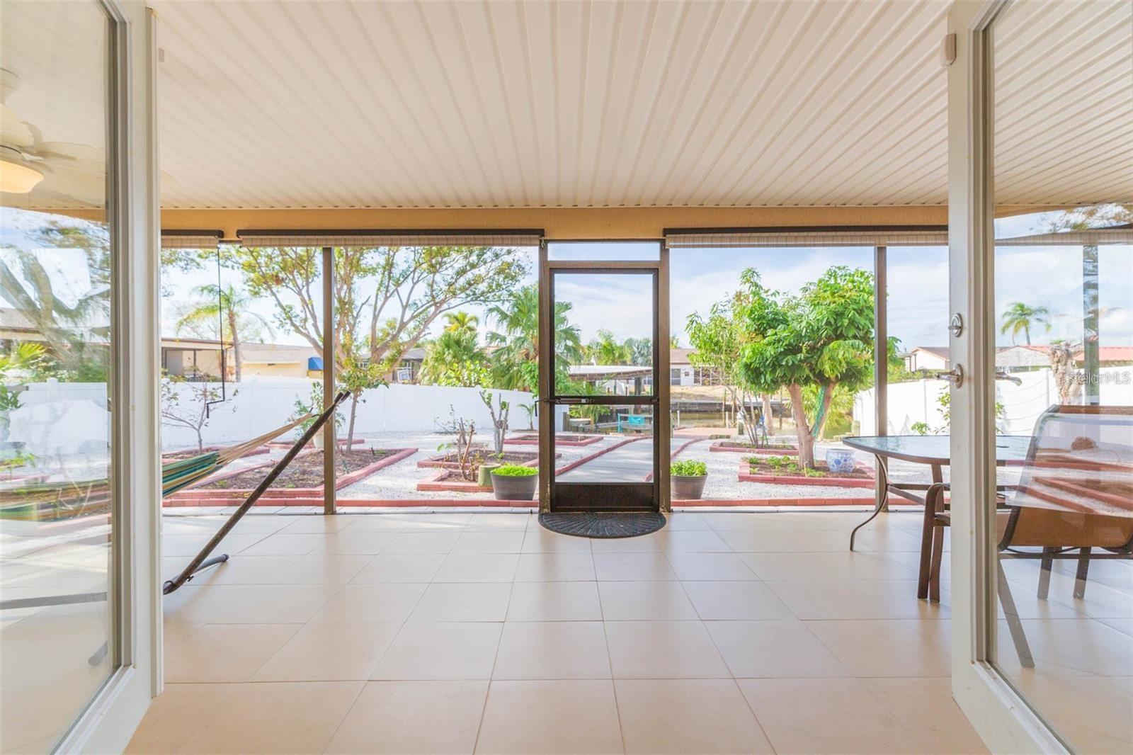 6512 Manila Palm Way Property Photo 30