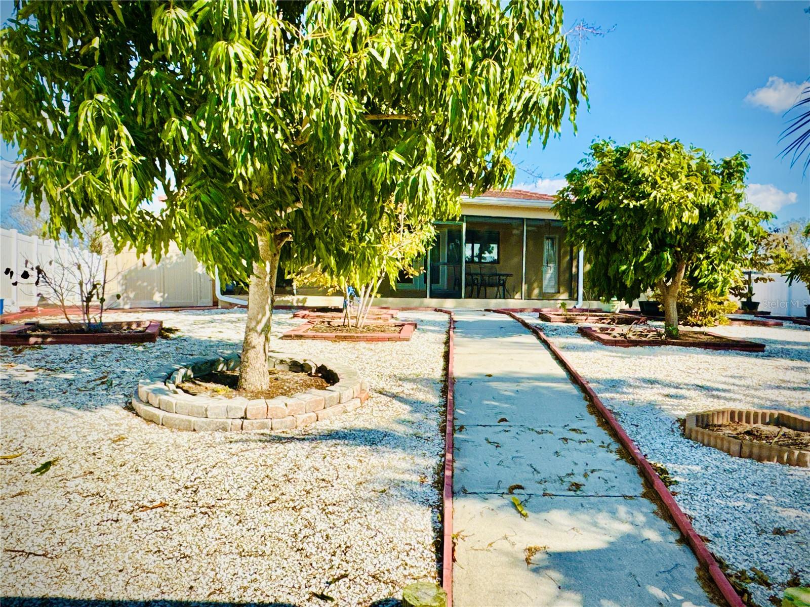 6512 Manila Palm Way Property Photo 36