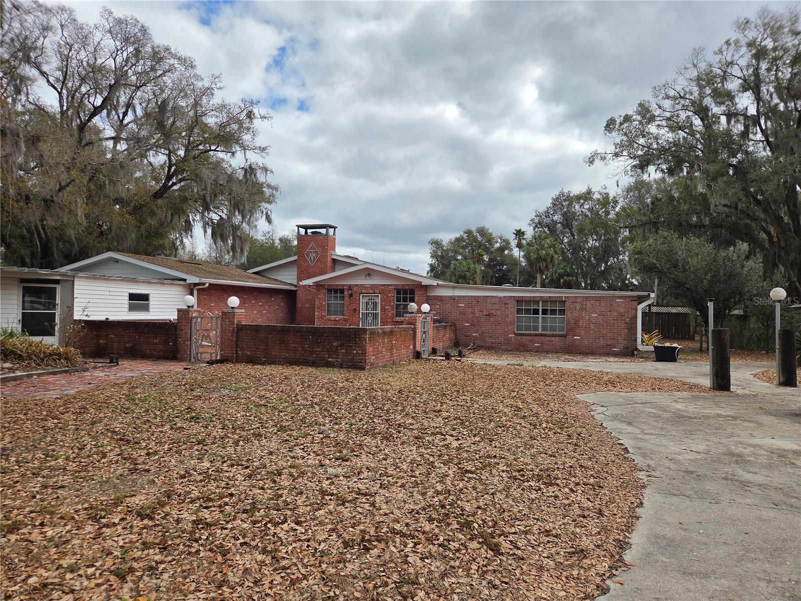 4911 W Sam Allen Rd Property Photo