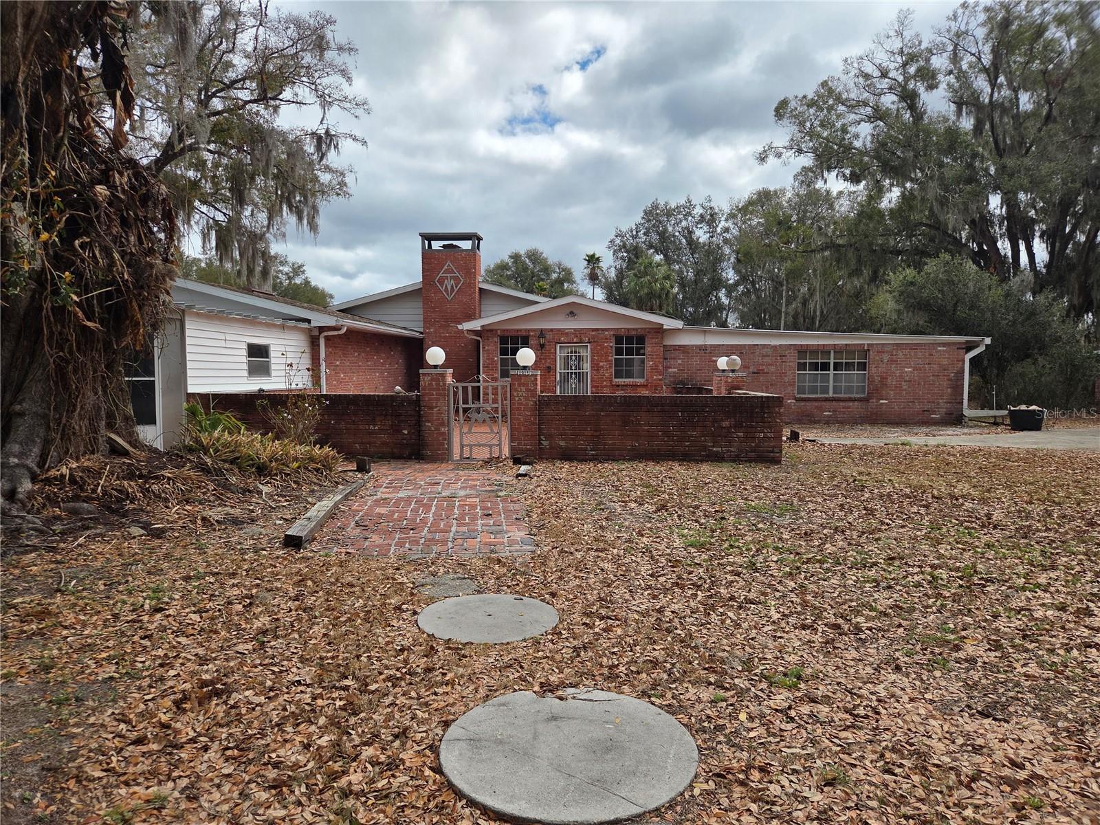 4911 W Sam Allen Rd Property Photo 3