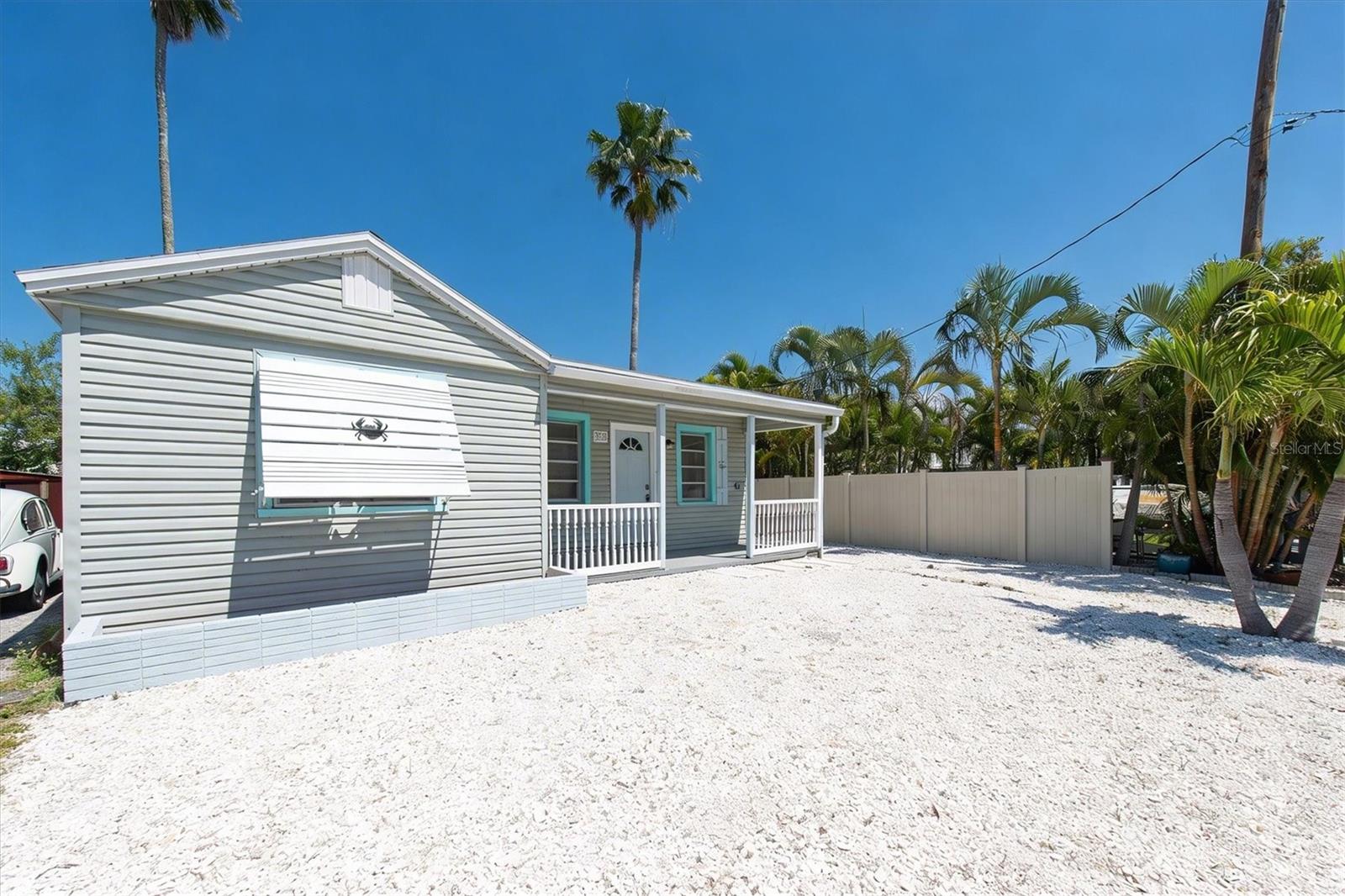 358 Boca Ciega Dr Property Photo 1