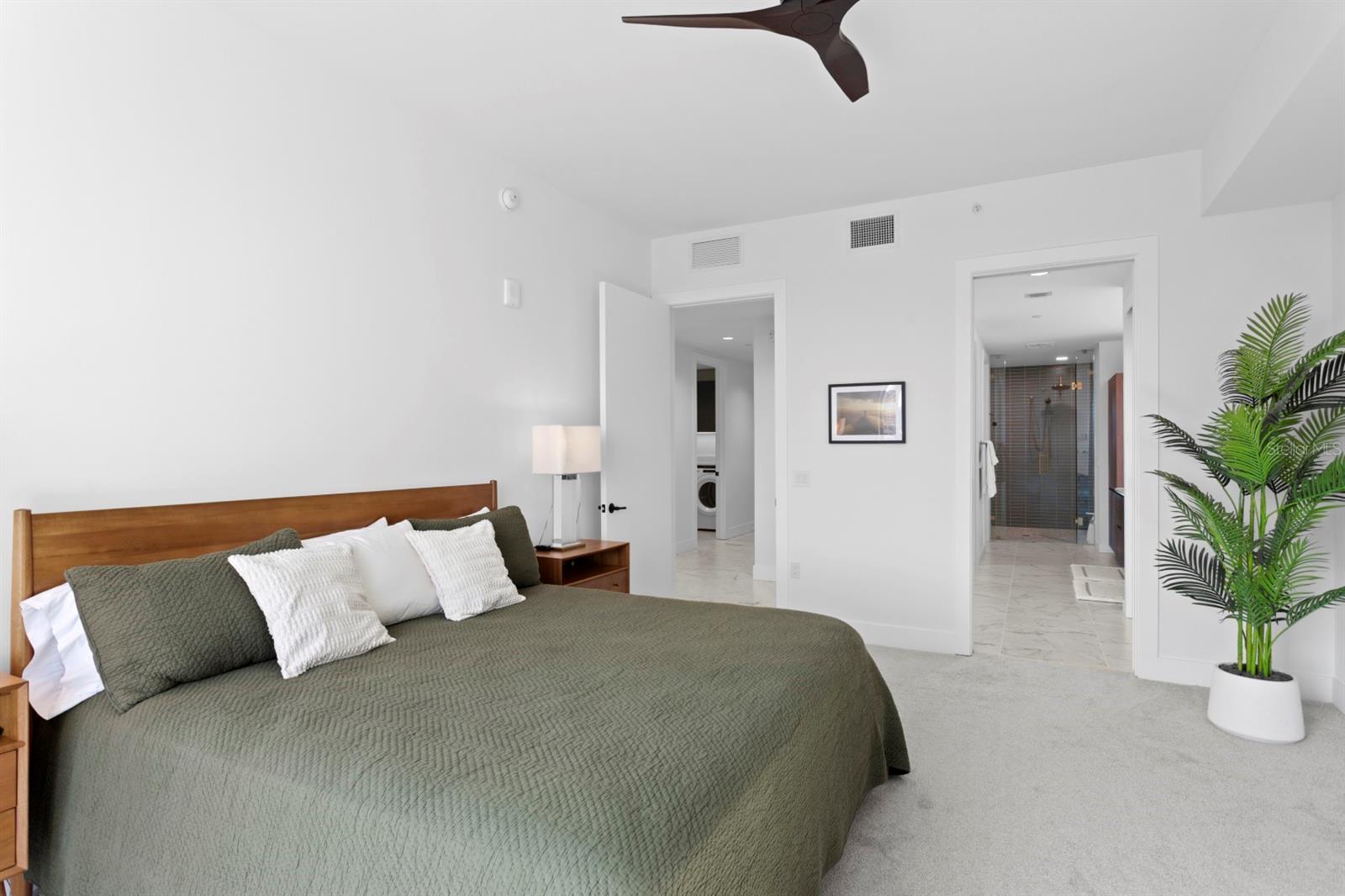 777 3rd Ave N #1208 Property Photo 18