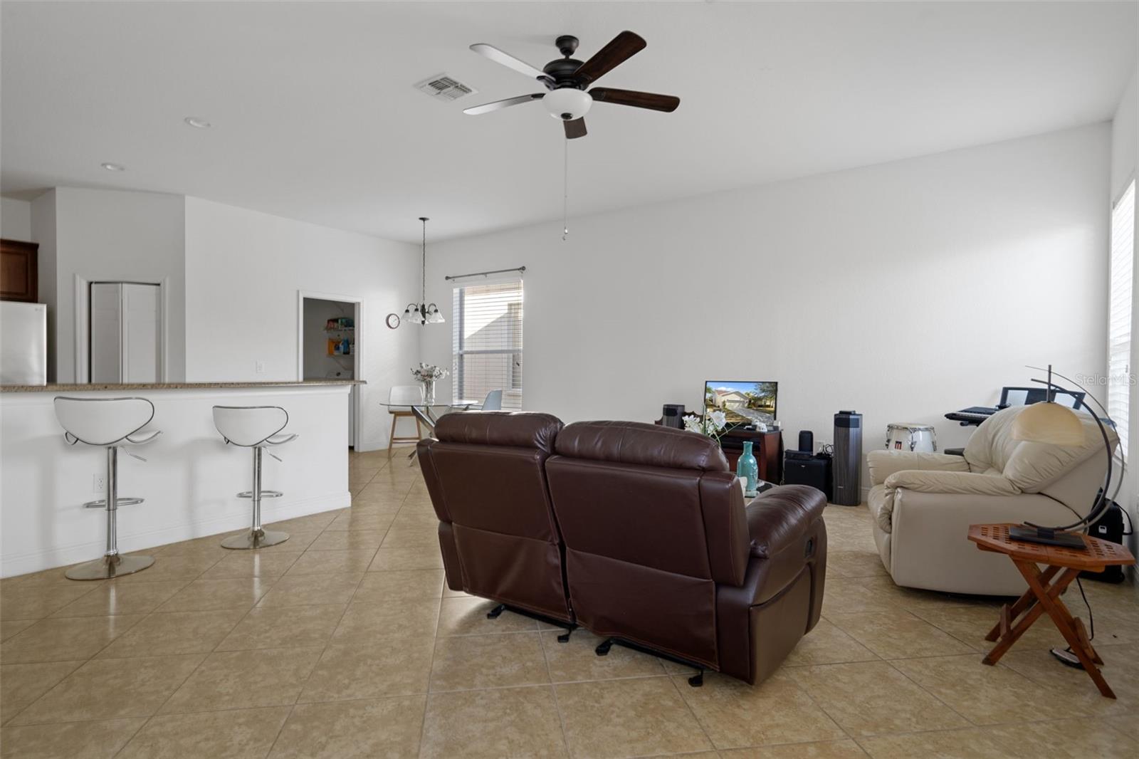 10048 Cleghorn Dr Property Photo 11