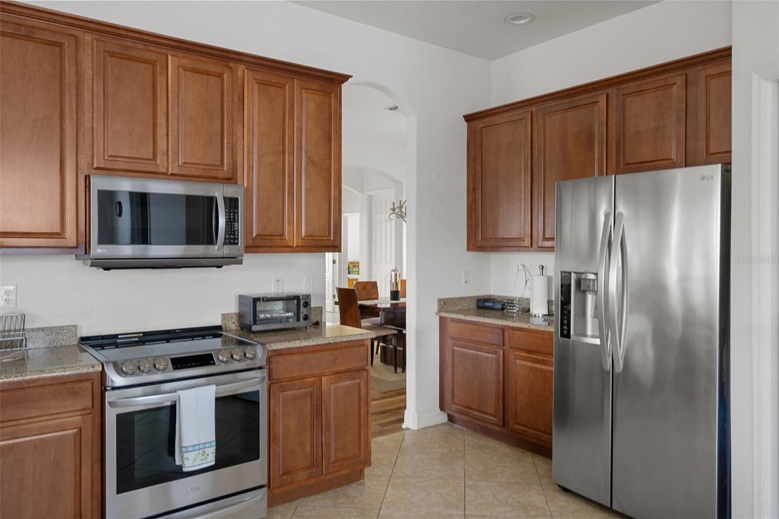10048 Cleghorn Dr Property Photo 14