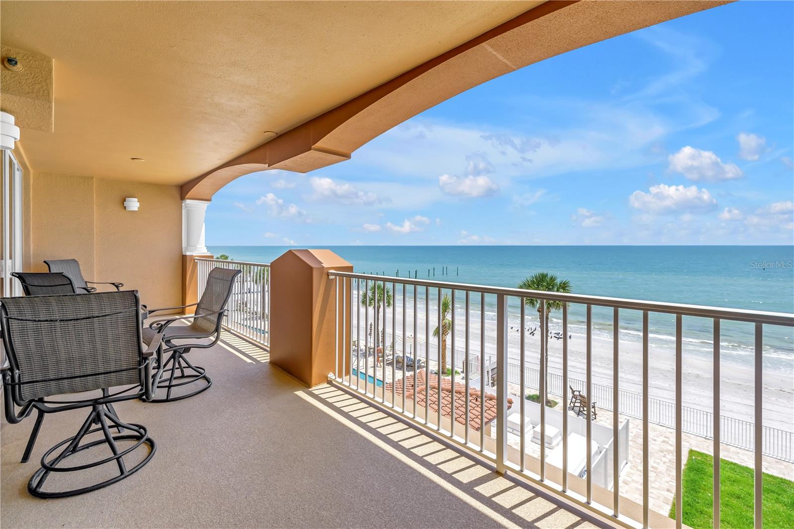 16326 Gulf Blvd #308 Property Photo 2